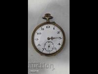 POCKET WATCH WORKS WITHOUT WARRANTY B Z C !!!