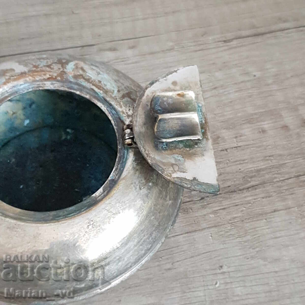 Auction Old silver-plated ashtray Auction Old silver-plated ashtray