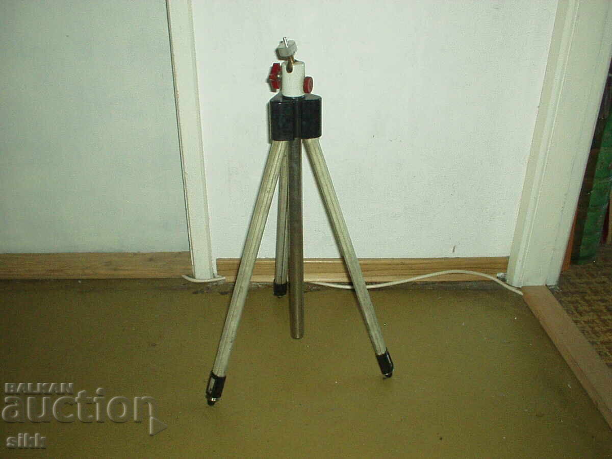 Licitație trepied "Bilora" Licitație trepied "Bilora"