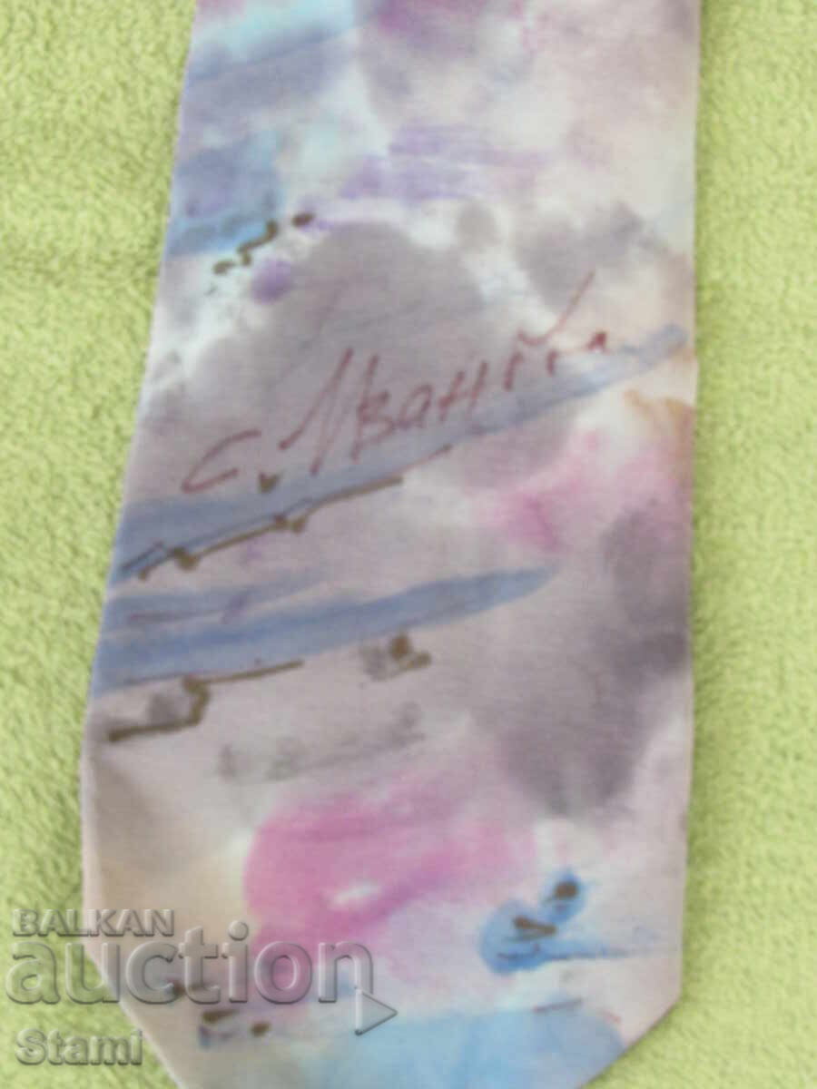 Delivery of Men's new silk tie, hand-painted Delivery of Men's new silk tie, hand-painted