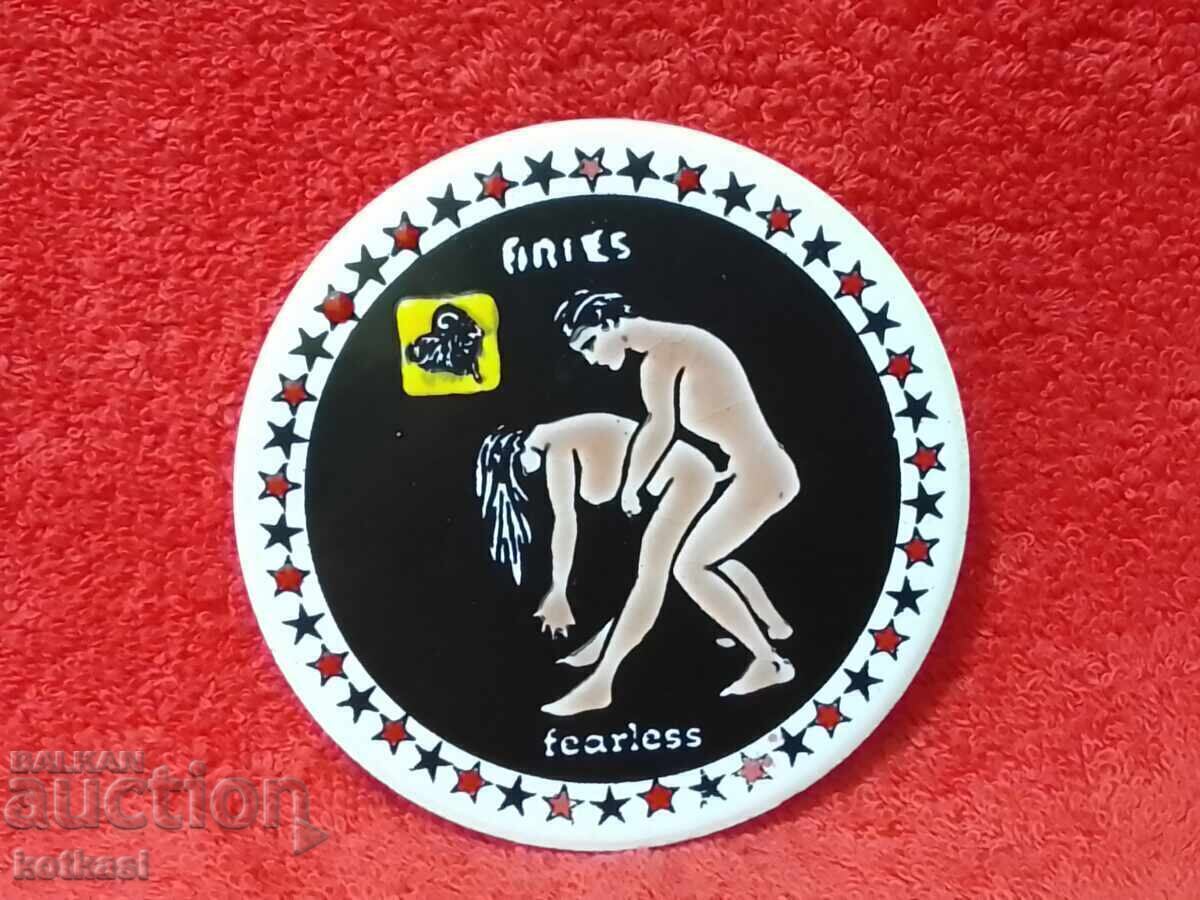 Porcelain erotic stand favorite sex position Zodiac sign ARIES with price 16.00 BGN | € 8.18 Porcelain erotic stand favorite sex position Zodiac sign ARIES with price 16.00 BGN | € 8.18