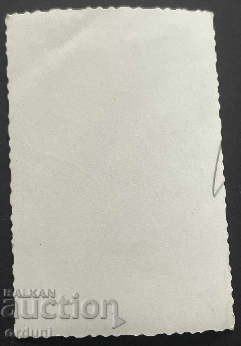 4709 Bulgaria photo soldier guardsman from the 70s with price 15.00 BGN | € 7.67 4709 Bulgaria photo soldier guardsman from the 70s with price 15.00 BGN | € 7.67