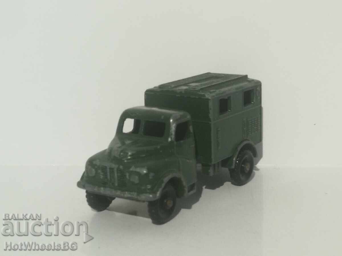 Delivery of MATCHBOX LESNEY. No. 68A Army Wireless Truck 1959 Delivery of MATCHBOX LESNEY. No. 68A Army Wireless Truck 1959
