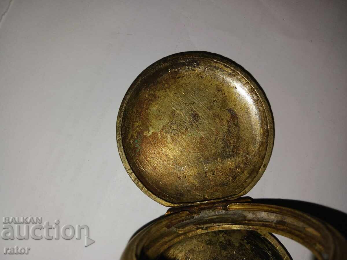 Delivery of Case with covers for an old pocket watch Delivery of Case with covers for an old pocket watch