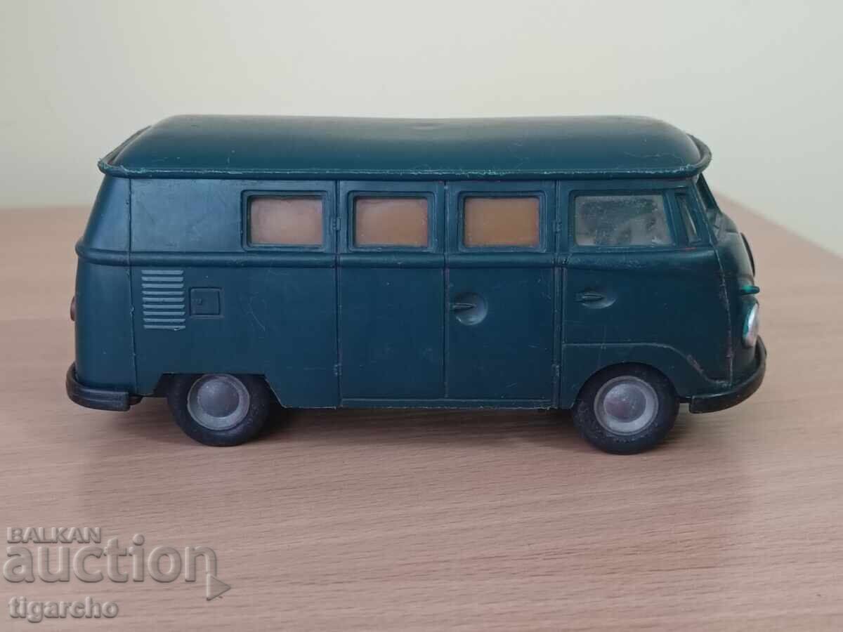 Auction An old toy Auction An old toy