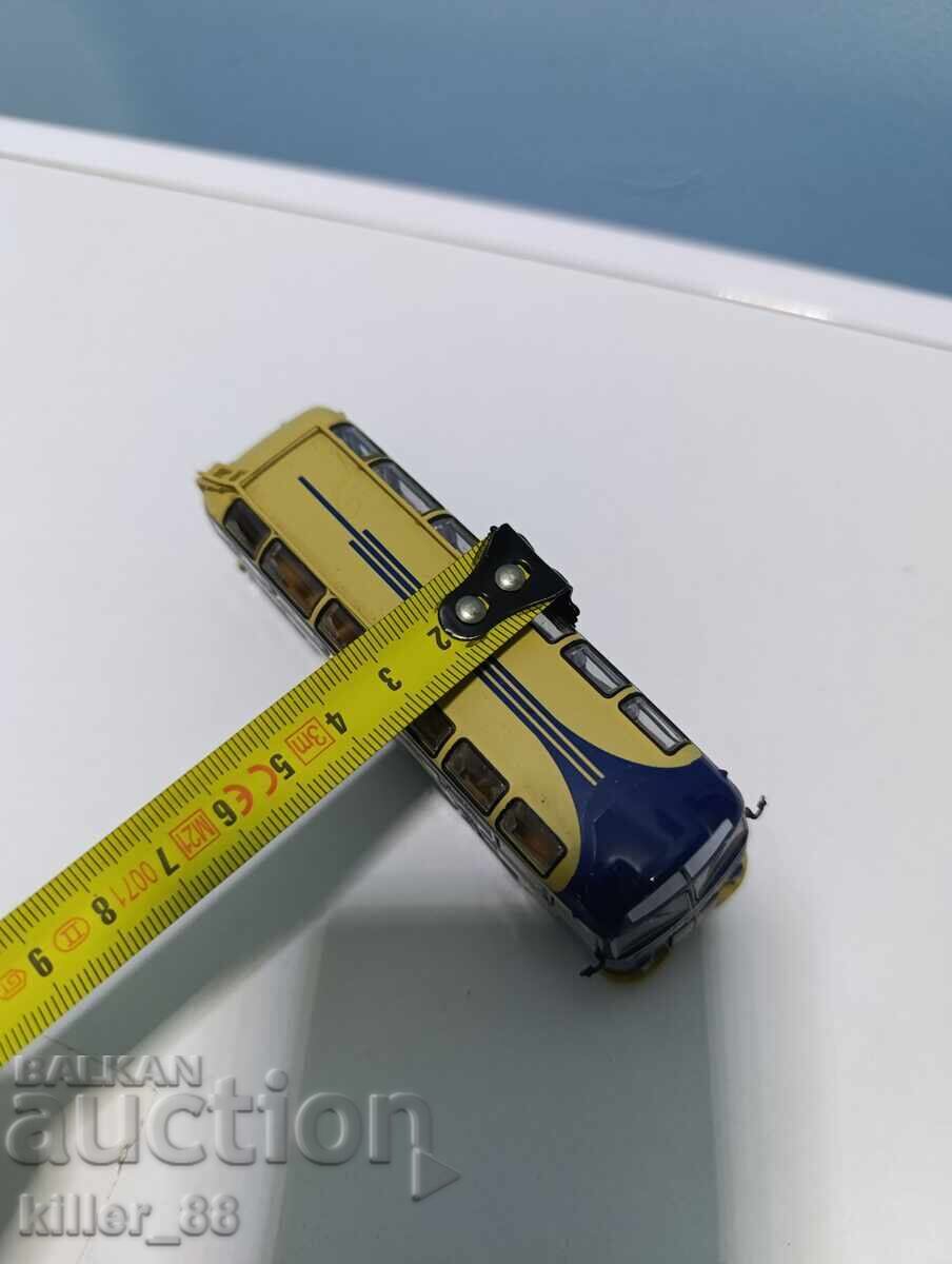 Delivery of Ikarus 30 metal bus Delivery of Ikarus 30 metal bus