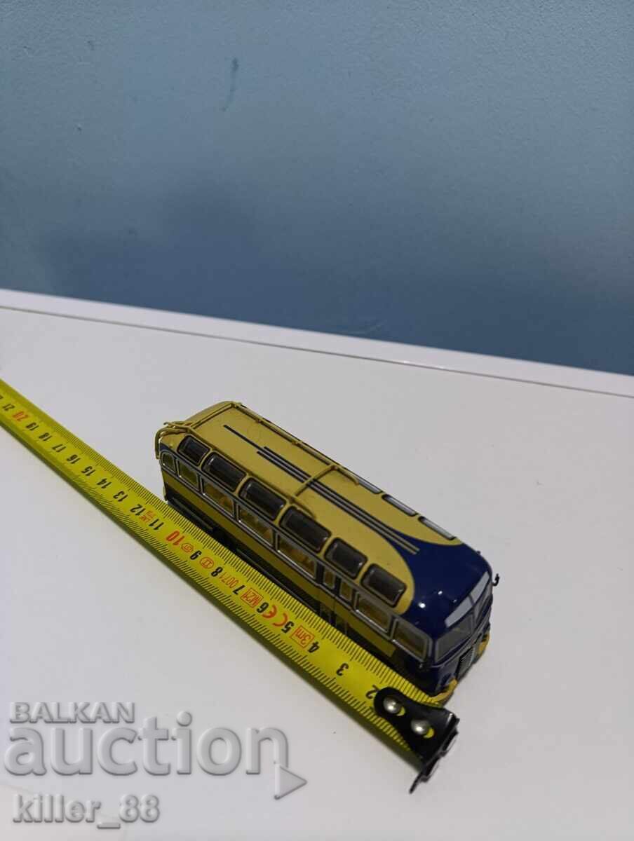 Ikarus 30 metal bus - 5 Ikarus 30 metal bus - 5