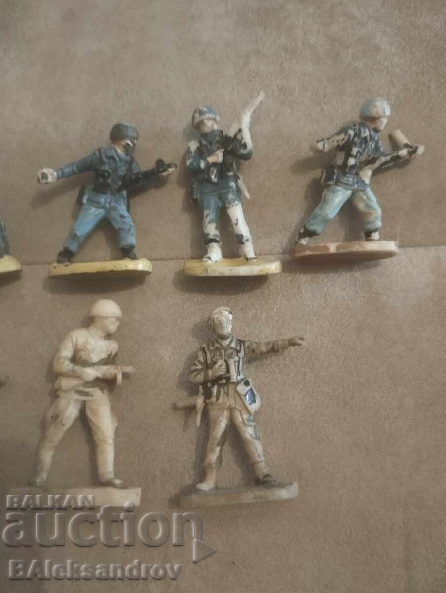 Delivery of Lot of hand painted soldiers Delivery of Lot of hand painted soldiers
