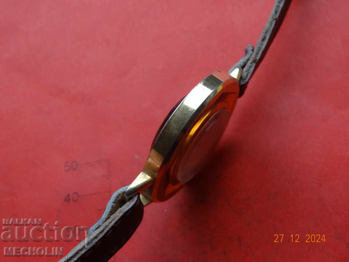 ЧАСОВНИК ШВЕЙЦАРСКИ ENDURA - 6 ЧАСОВНИК ШВЕЙЦАРСКИ ENDURA - 6