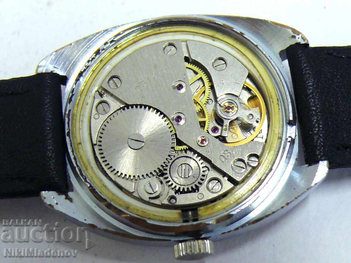 Soviet Rocket Men's Wristwatch with Date Function - 7