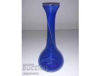 ΒΑΖΟ. ΜΠΛΕ ΓΥΑΛΙ