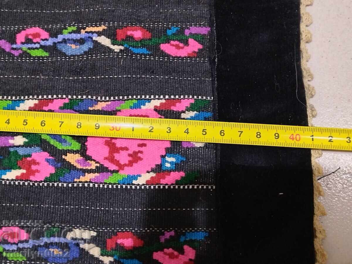 Delivery of Old woven, embroidered and embroidered apron, costume, sukman