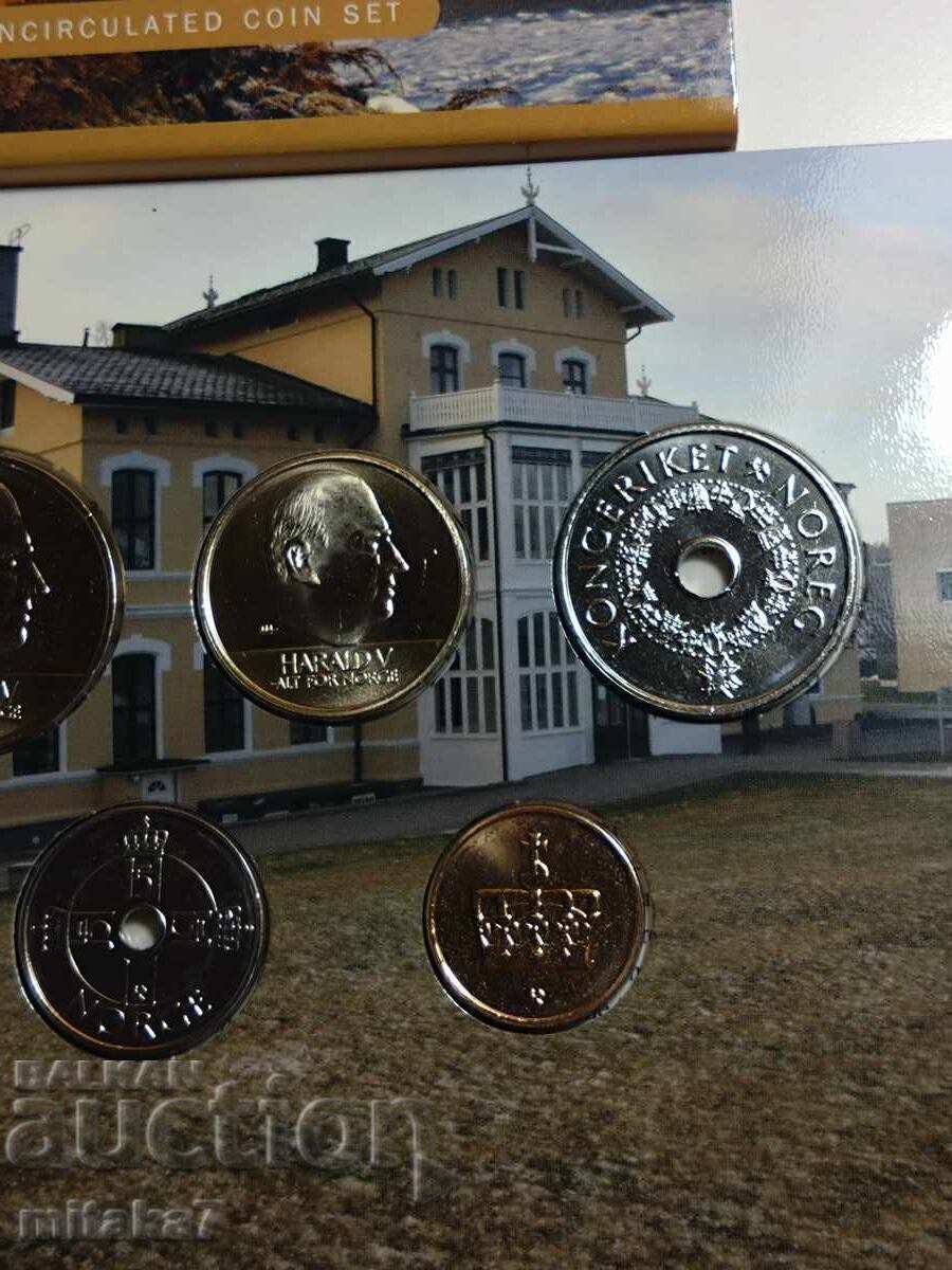 Delivery of Coin set, Norway, 2008. Delivery of Coin set, Norway, 2008.