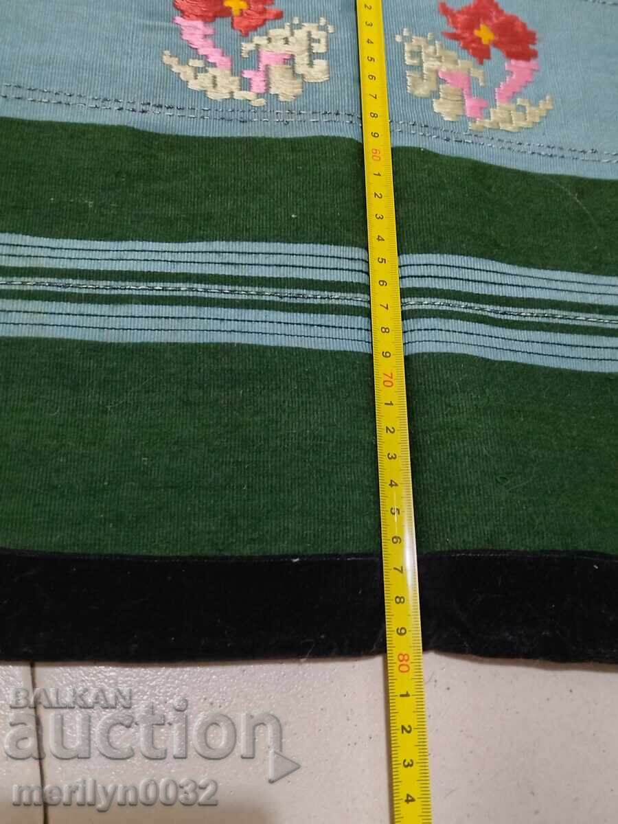 Auction Old woven, embroidered and embroidered apron, costume, sukman Auction Old woven, embroidered and embroidered apron, costume, sukman