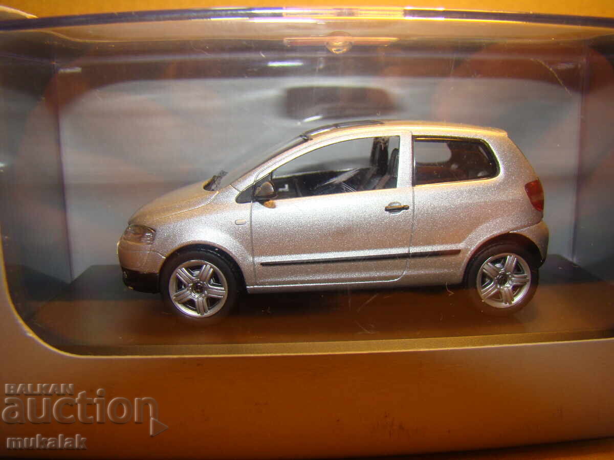 1:43 SCHUCO VW FOX TOY STROLLER MODEL - 7 1:43 SCHUCO VW FOX TOY STROLLER MODEL - 7