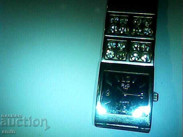 Auction 2 beautiful women's 4-seat brosway italu and reg taiem Auction 2 beautiful women's 4-seat brosway italu and reg taiem