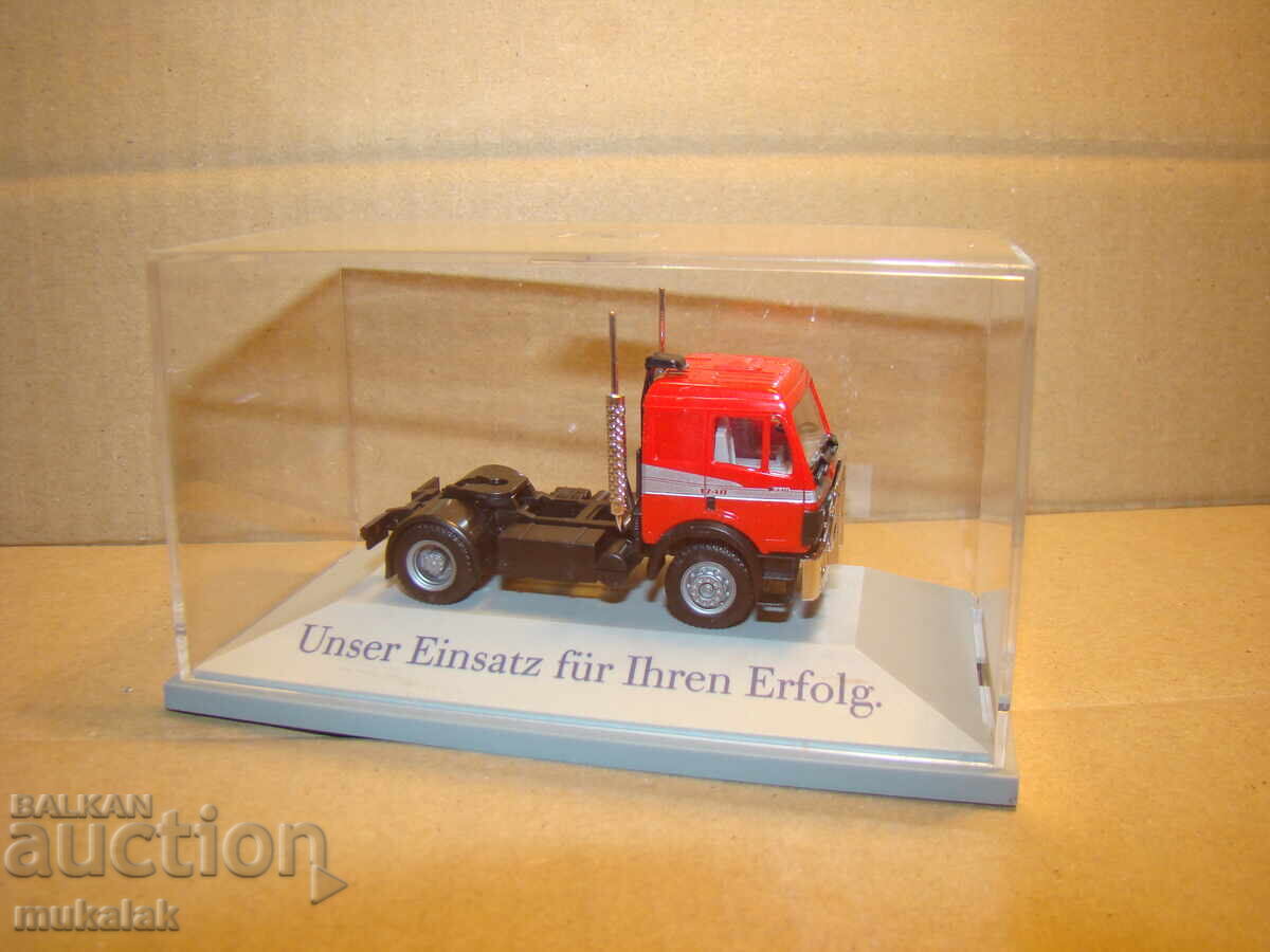 Licitație HERPA HO 1/87 MERCEDES BENZ REMORCARE MODEL JUCĂRIE Licitație HERPA HO 1/87 MERCEDES BENZ REMORCARE MODEL JUCĂRIE