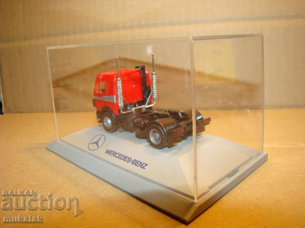 HERPA HO 1/87 MERCEDES BENZ REMORCARE MODEL JUCĂRIE - 6 HERPA HO 1/87 MERCEDES BENZ REMORCARE MODEL JUCĂRIE - 6