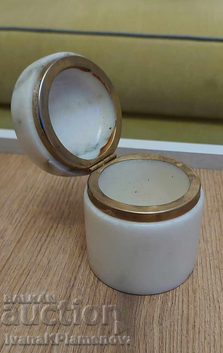 Delivery of Marble box for collectors Delivery of Marble box for collectors