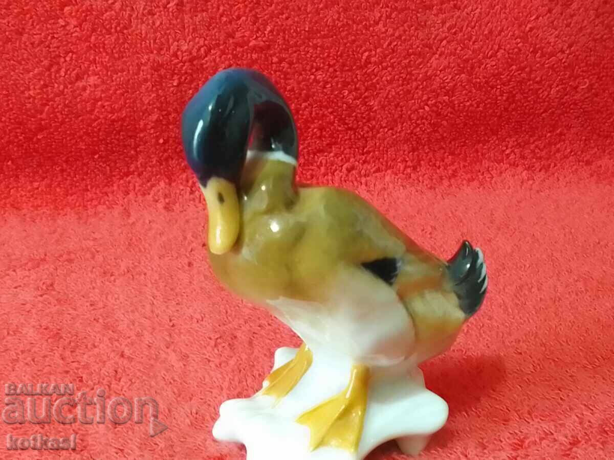 Figurină din porțelan de culoare veche de Pate Hutschenreuther - 5 Figurină din porțelan de culoare veche de Pate Hutschenreuther - 5