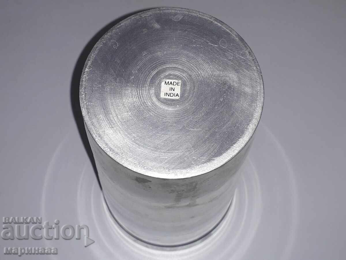 Delivery of OLD LARGE VASE. INDIA. 932 GR