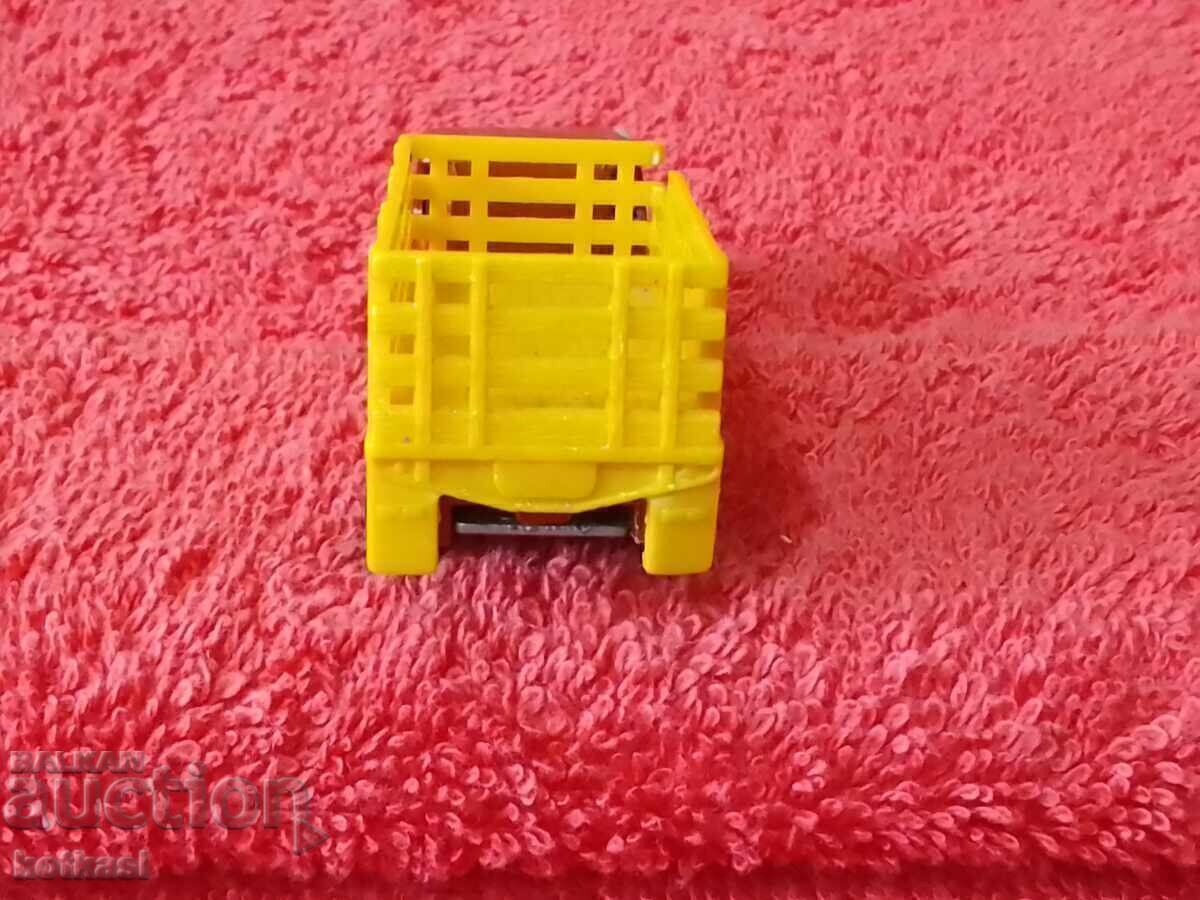 Old Metal Truck 1976 MACHBOX ENGLAND LESNEY model - 5