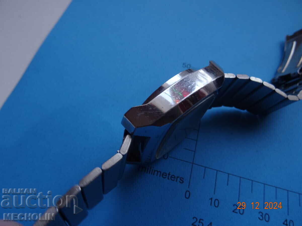 КВАРЦОВ ЕЛЕКТРОНЕН ЧАСОВНИК ЕЛЕКТРОНИКА - 5 КВАРЦОВ ЕЛЕКТРОНЕН ЧАСОВНИК ЕЛЕКТРОНИКА - 5