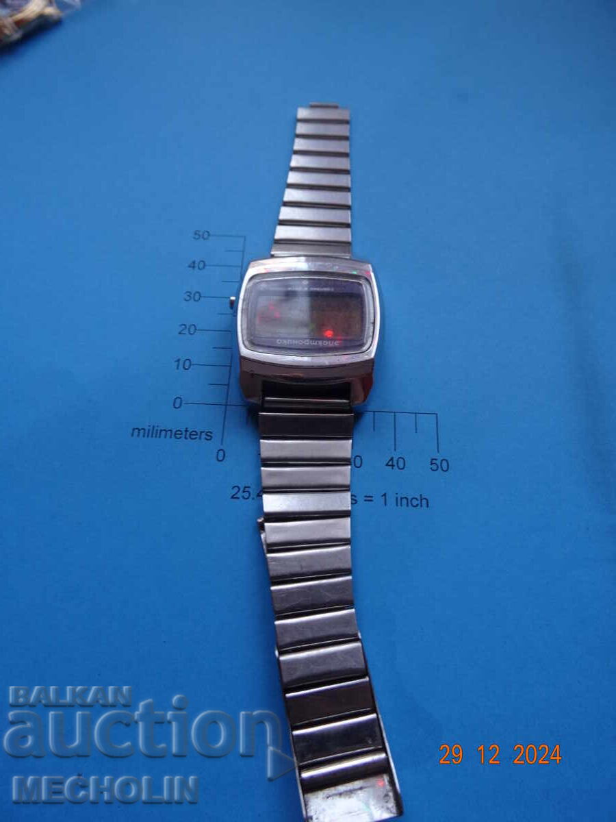 КВАРЦОВ ЕЛЕКТРОНЕН ЧАСОВНИК ЕЛЕКТРОНИКА - 6 КВАРЦОВ ЕЛЕКТРОНЕН ЧАСОВНИК ЕЛЕКТРОНИКА - 6