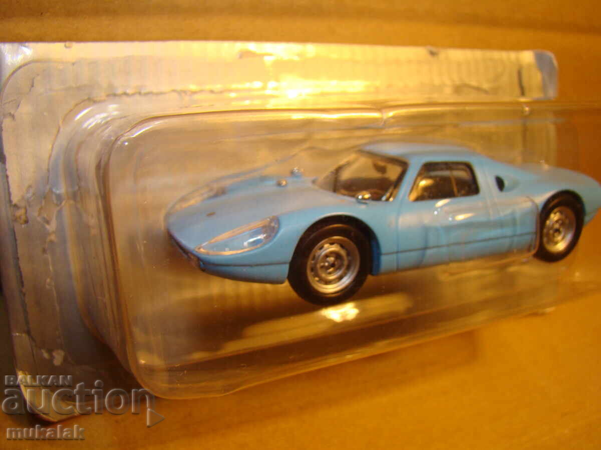 Auction 1/43 PORSCHE MODEL CAR TOY Auction 1/43 PORSCHE MODEL CAR TOY