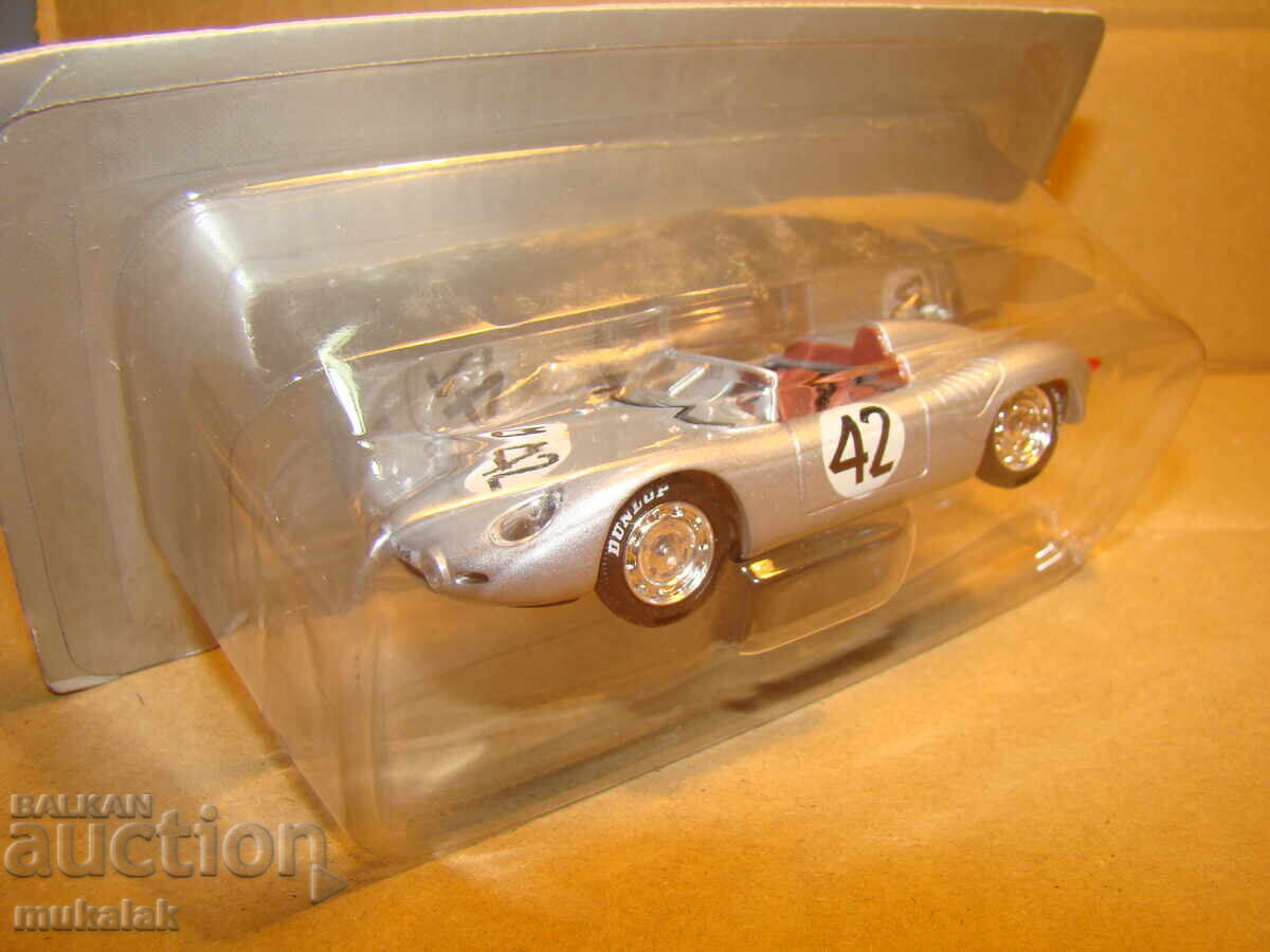 1/43 PORSCHE MODEL CAR TOY with price 25.00 BGN | € 12.78