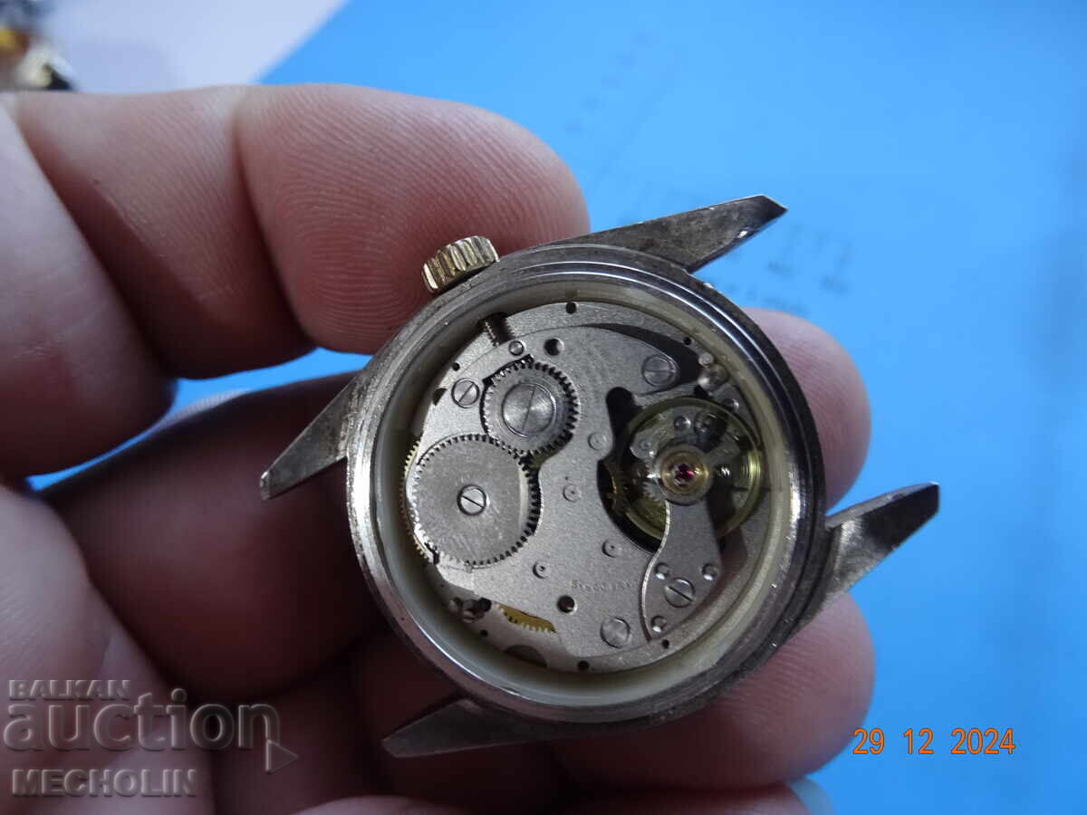 COLLECTOR'S WATCH SWISS ROYAL - 6 COLLECTOR'S WATCH SWISS ROYAL - 6