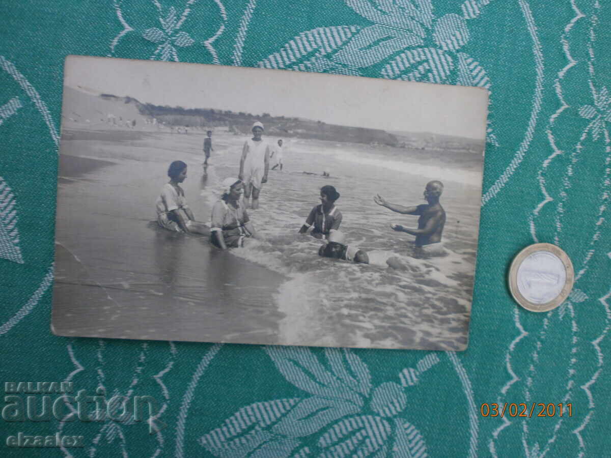 Photography of the Avramov family 1922 Mesembria