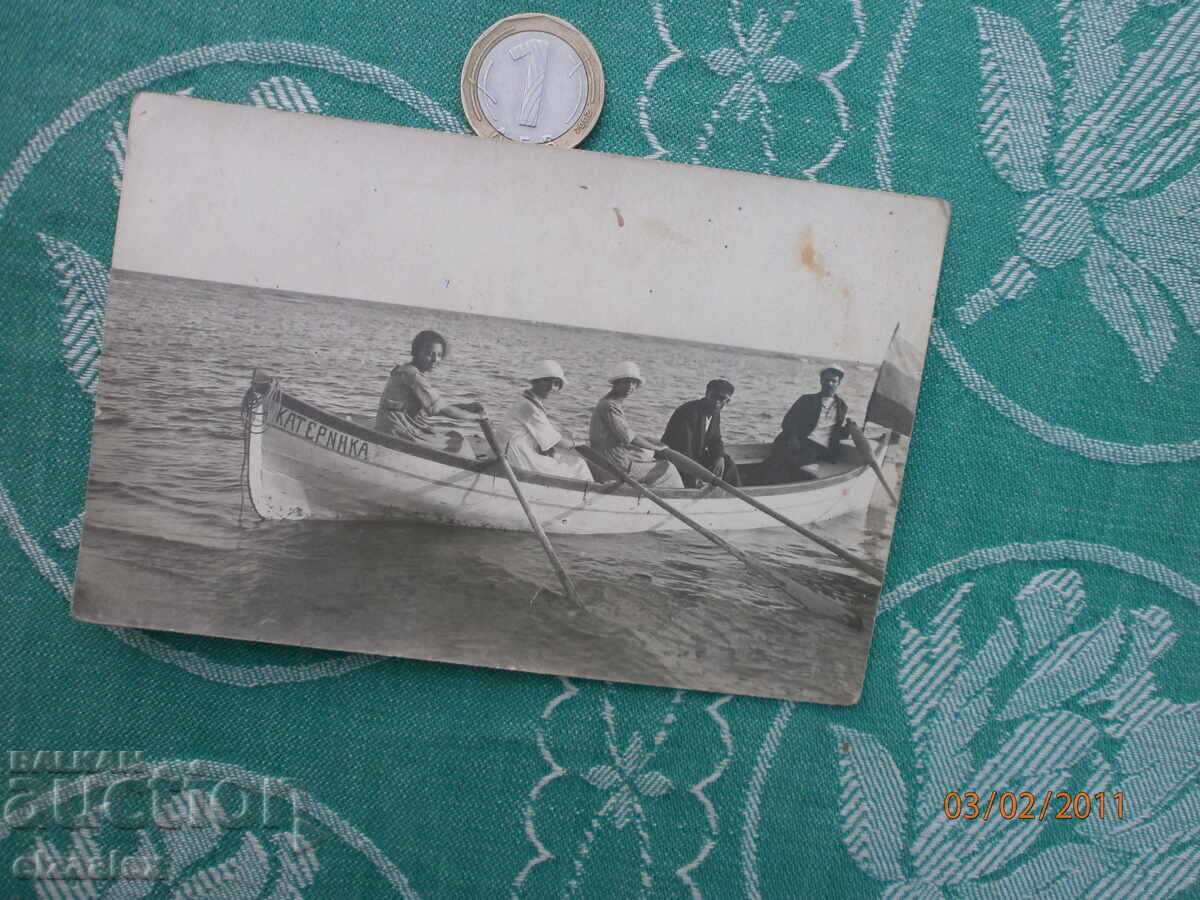 Photography The Avramov family boat Katerinka 1922