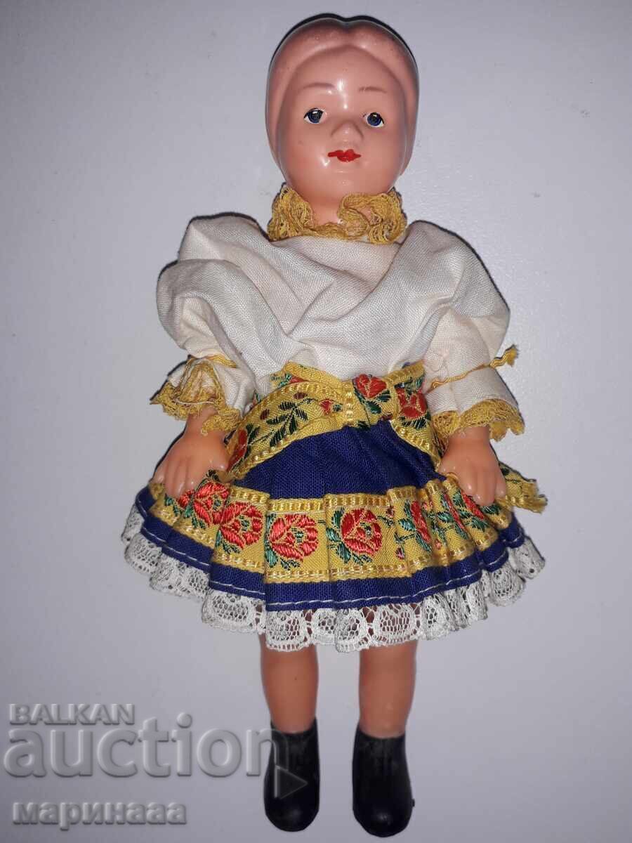 PĂPUȘĂ BĂTRĂ. PURTA. CAUCUC, PLASTIC. GERMANIA