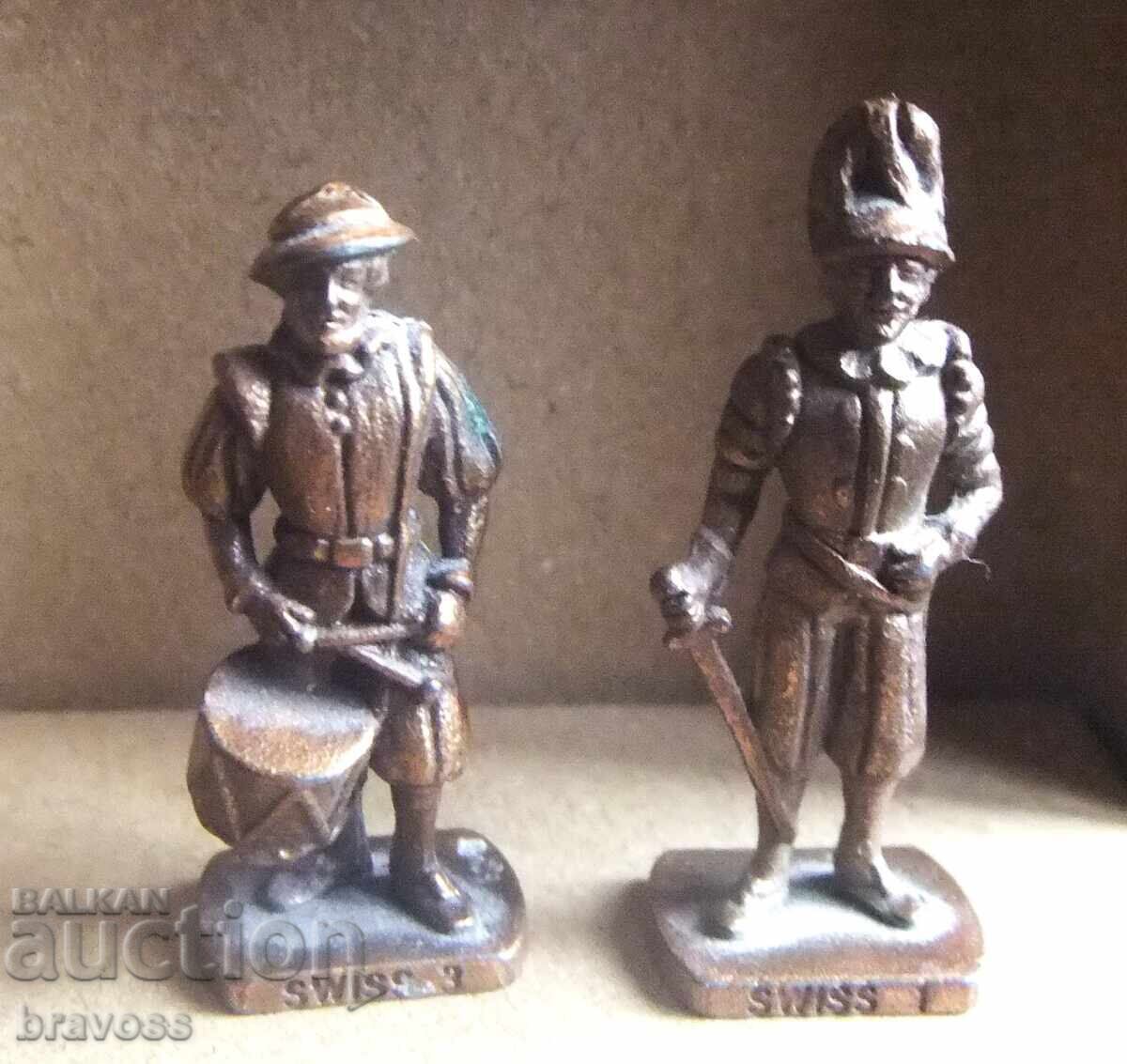 LOT - Metal figurines/soldiers