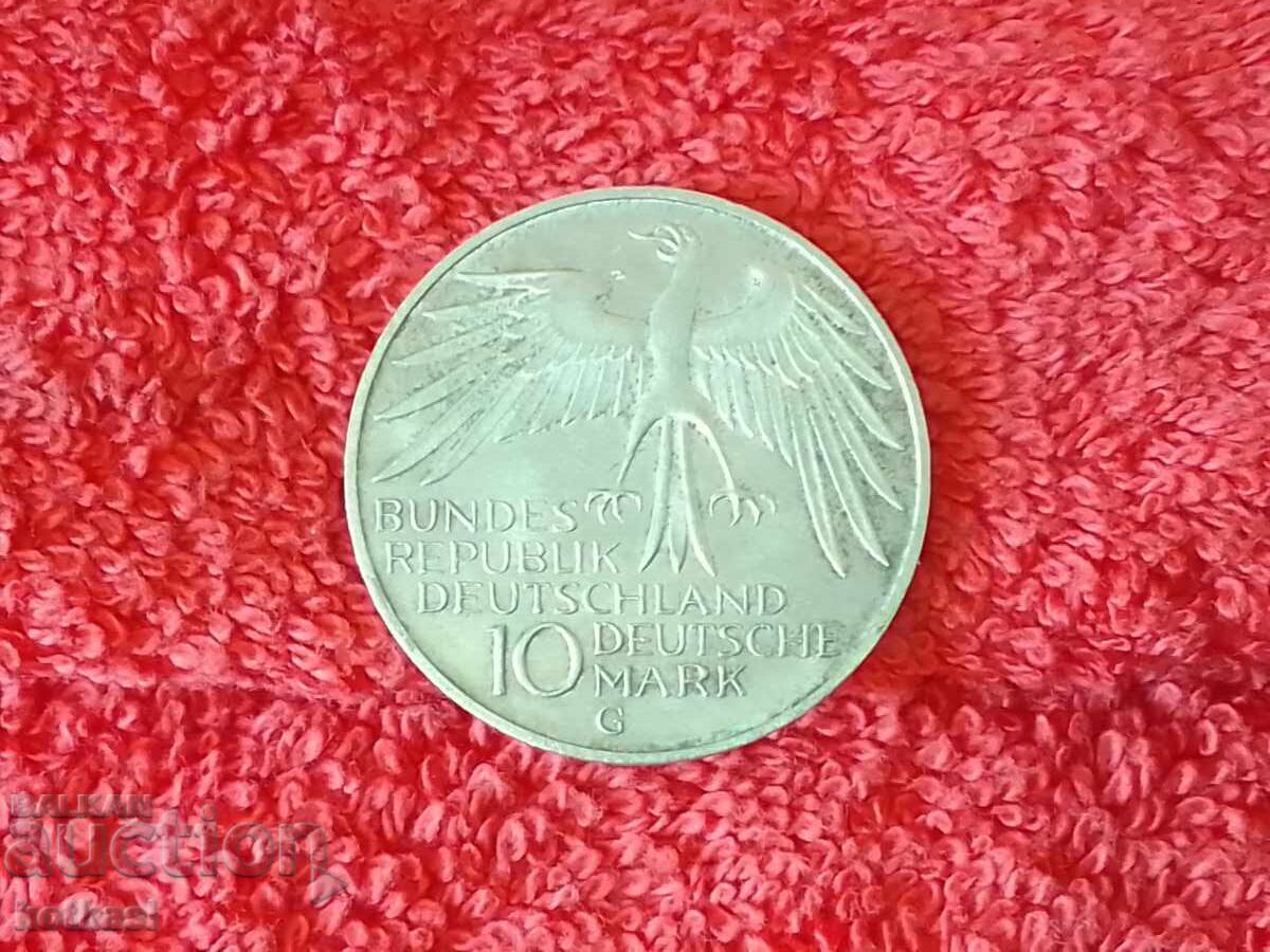 Сребърна монета 10 марки G Олимпиада Мюнхен 1972 г Германия с цена € 38.50 | 75.30 лв.