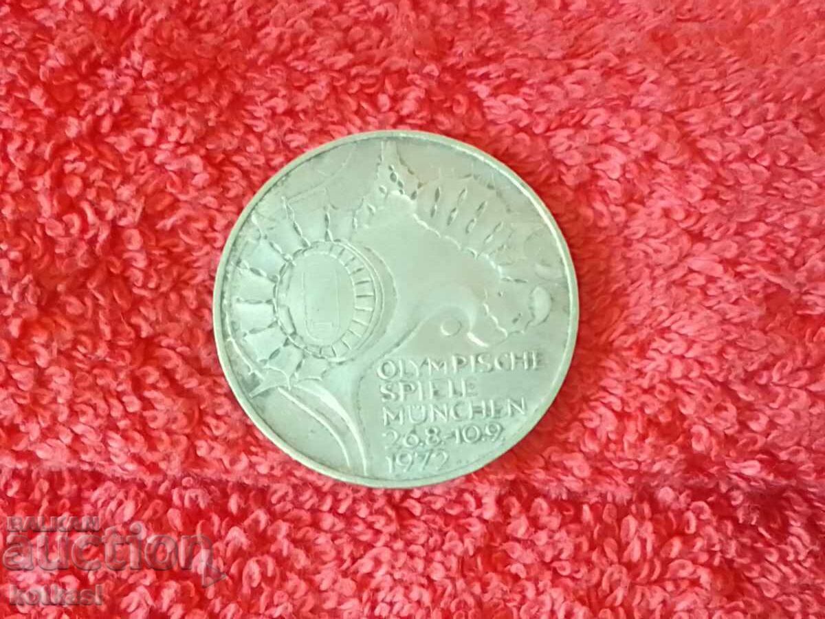 Delivery of Silver coin 10 marks G Olympics Munich 1972 Germany Delivery of Silver coin 10 marks G Olympics Munich 1972 Germany