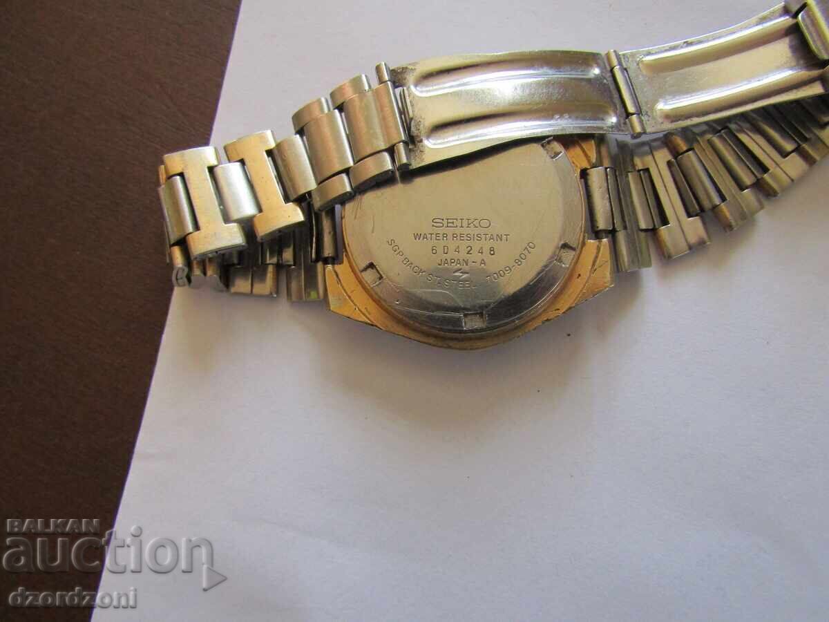 Ceas SEIKO, automat cu preț 50.00 BGN | € 25.56 Ceas SEIKO, automat cu preț 50.00 BGN | € 25.56
