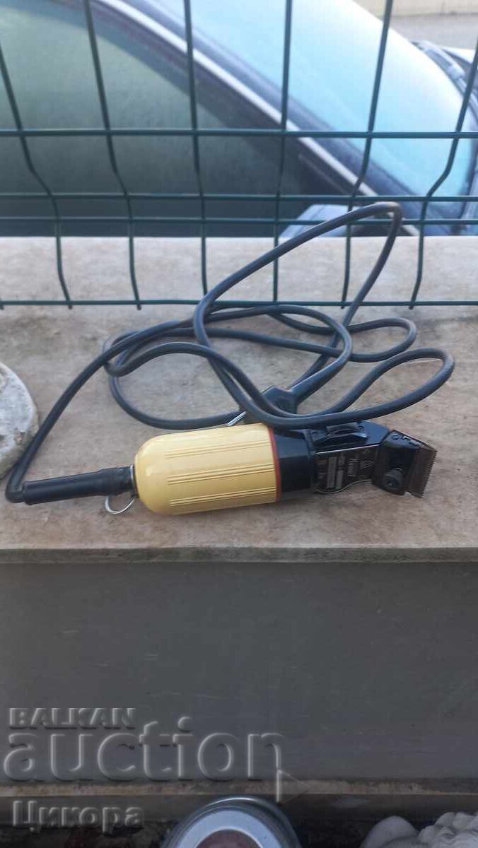 OLD GERMAN ROTARY HAIR CLIPPER COMET OLD GERMAN ROTARY HAIR CLIPPER COMET