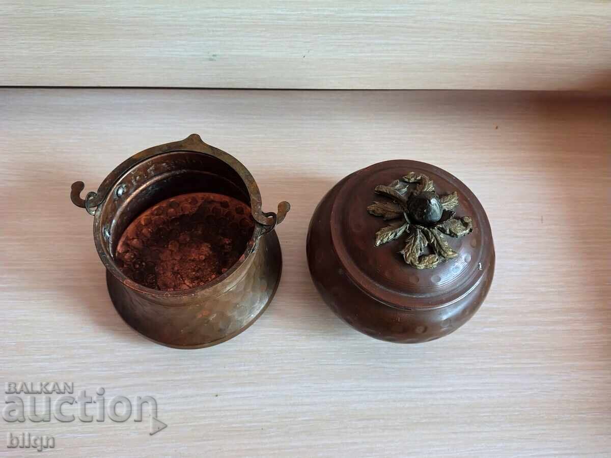 Beautiful Old Copper Lot with price 49.98 BGN | € 25.55 Beautiful Old Copper Lot with price 49.98 BGN | € 25.55