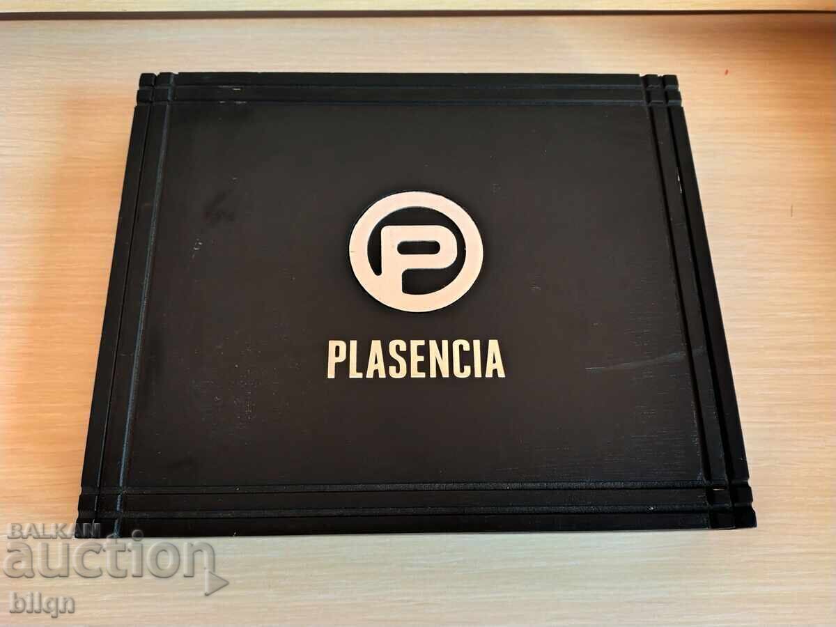 Collector's Box Of Cigars-Plasencia 1865 Alma Fuerte with price 24.98 BGN | € 12.77 Collector's Box Of Cigars-Plasencia 1865 Alma Fuerte with price 24.98 BGN | € 12.77