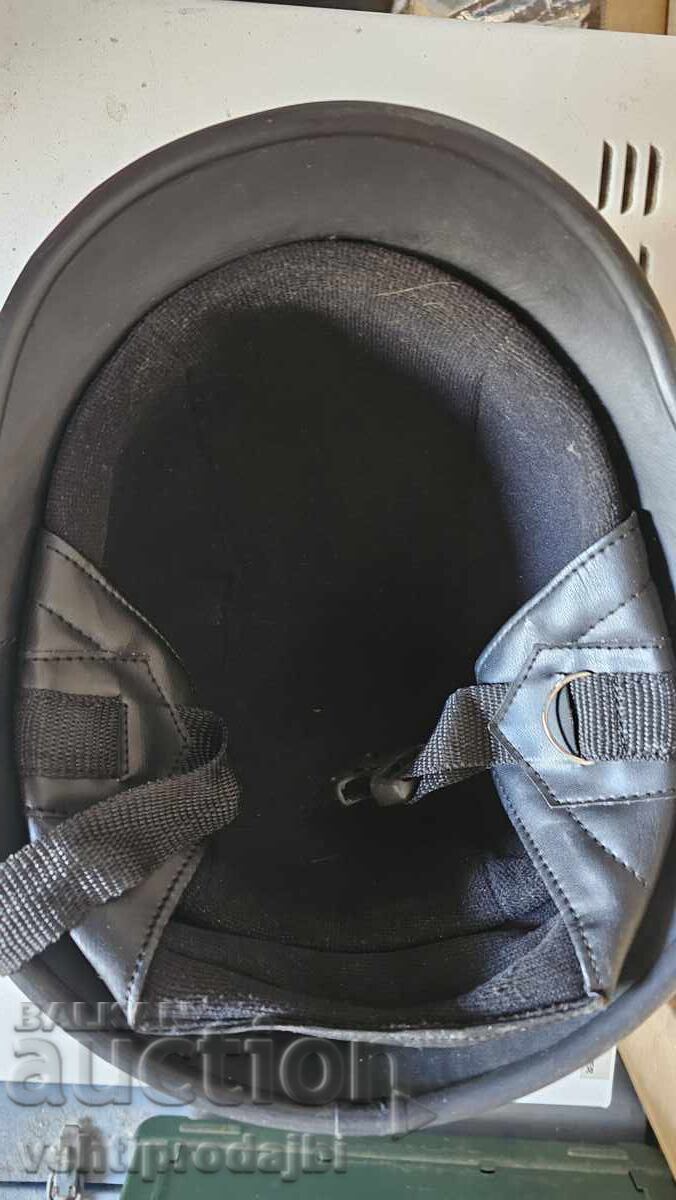 Helmet, covered with leather/composite, lightweight/ - 5 Helmet, covered with leather/composite, lightweight/ - 5