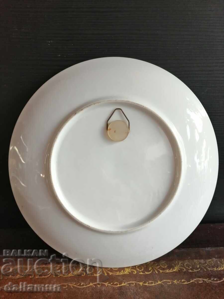 old porcelain wall plate 20 cm with price 20.00 BGN | € 10.23 old porcelain wall plate 20 cm with price 20.00 BGN | € 10.23