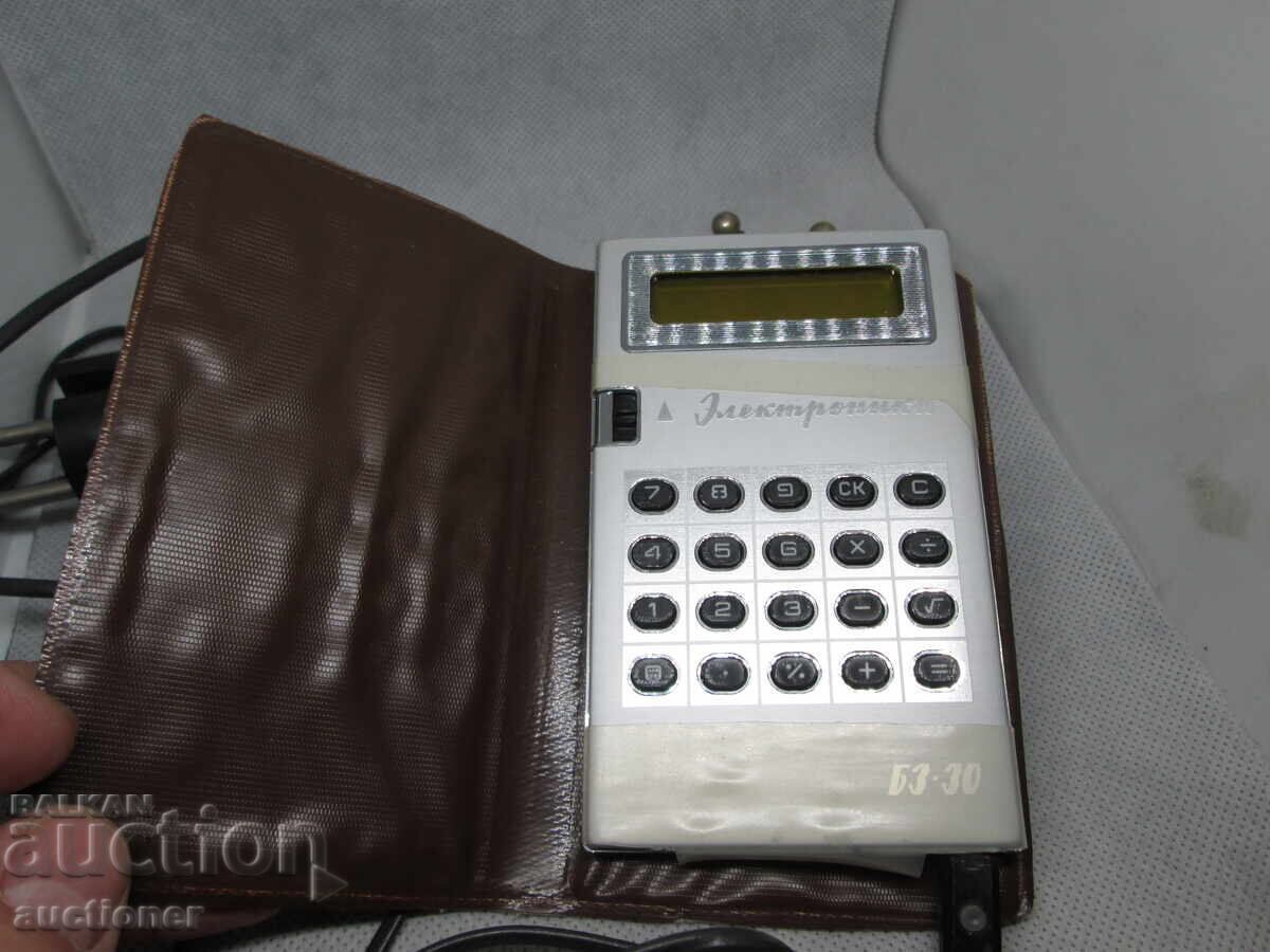 Auction POCKET CALCULATOR ELECTRONICS B3-30 OF THE USSR CURRENT Auction POCKET CALCULATOR ELECTRONICS B3-30 OF THE USSR CURRENT