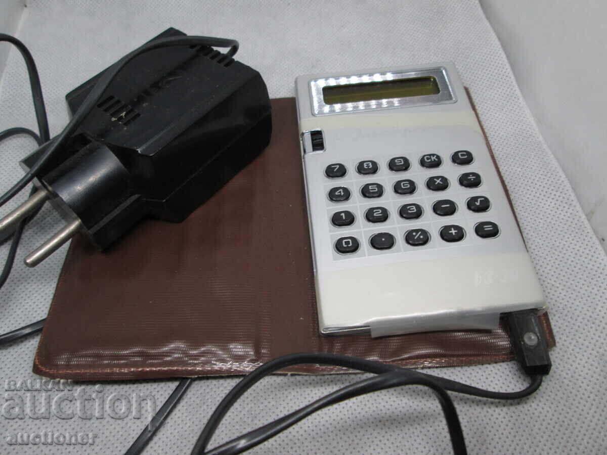 Delivery of POCKET CALCULATOR ELECTRONICS B3-30 OF THE USSR CURRENT Delivery of POCKET CALCULATOR ELECTRONICS B3-30 OF THE USSR CURRENT