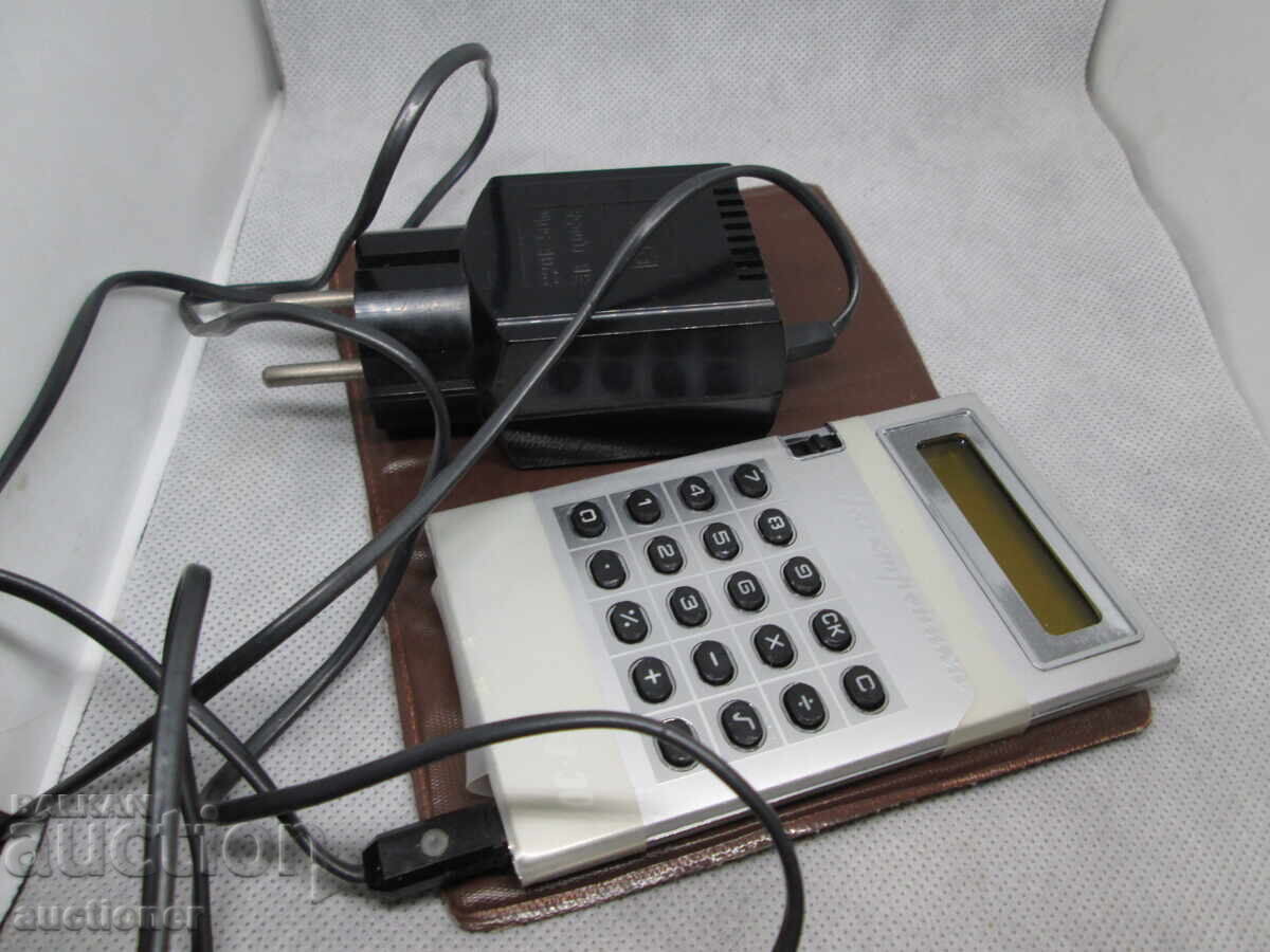 POCKET CALCULATOR ELECTRONICS B3-30 OF THE USSR CURRENT - 6 POCKET CALCULATOR ELECTRONICS B3-30 OF THE USSR CURRENT - 6