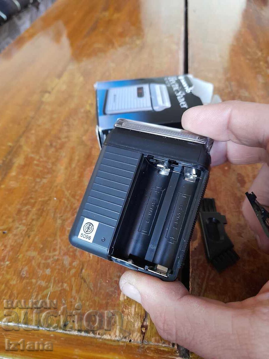 Old Sanyo shaver - 6 Old Sanyo shaver - 6