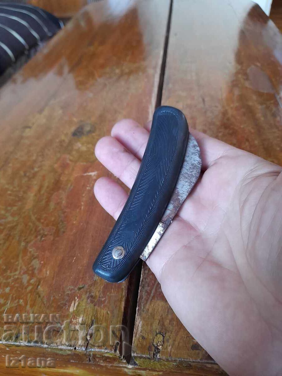Old viticultural, vegetable knife, knife with price 43.00 BGN | € 21.99 Old viticultural, vegetable knife, knife with price 43.00 BGN | € 21.99
