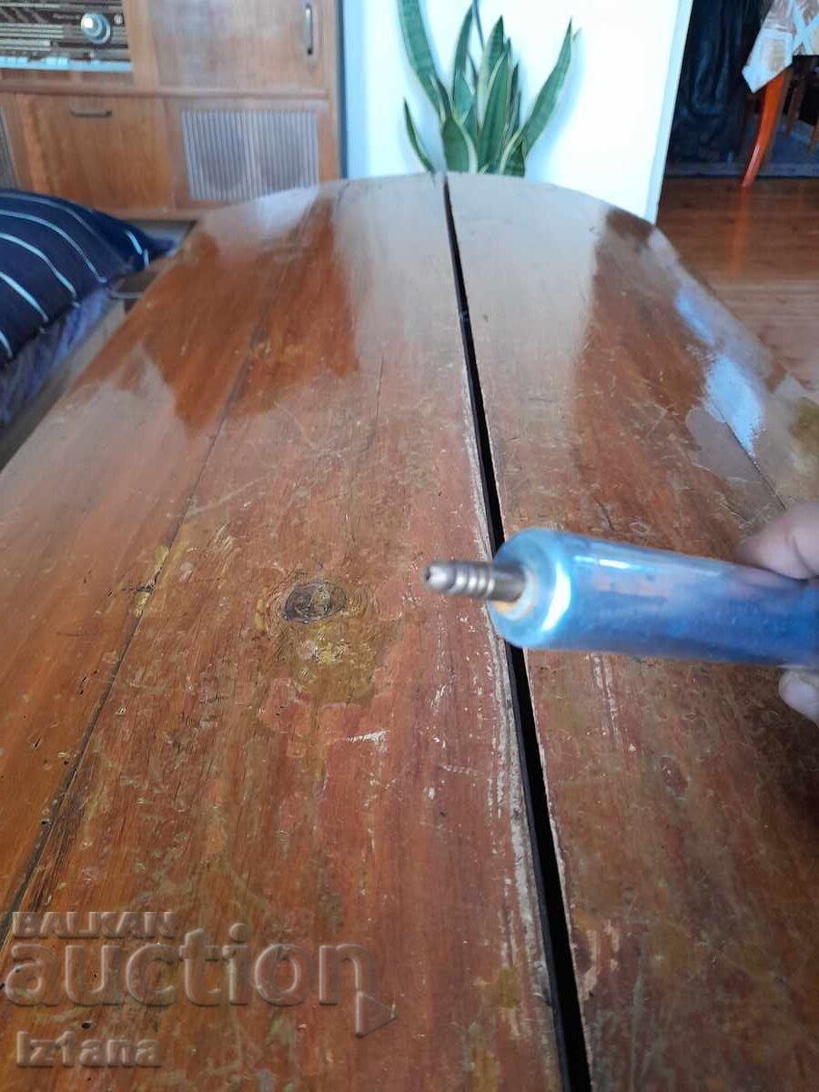 Delivery of Old bicycle pump Delivery of Old bicycle pump