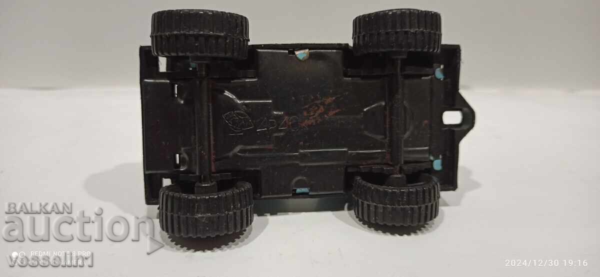 Delivery of Old Russian toy jeep copy of Tonka metal truck 70s